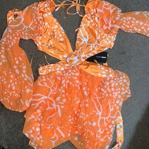 Orange cut out flowy dress!